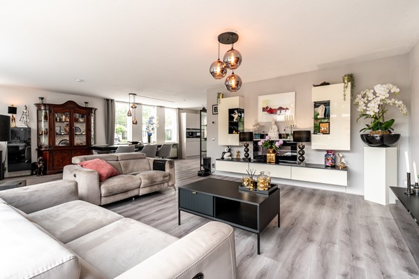 Medium property photo - Csardasstraat 11, 1326 RV Almere