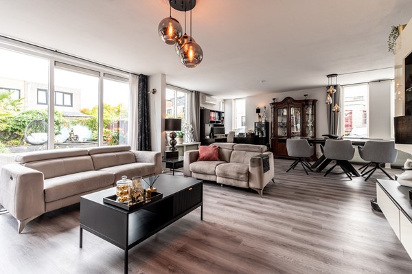 Medium property photo - Csardasstraat 11, 1326 RV Almere