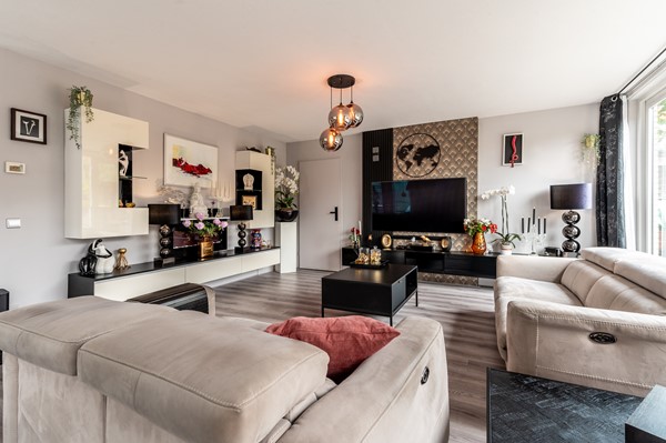 Medium property photo - Csardasstraat 11, 1326 RV Almere