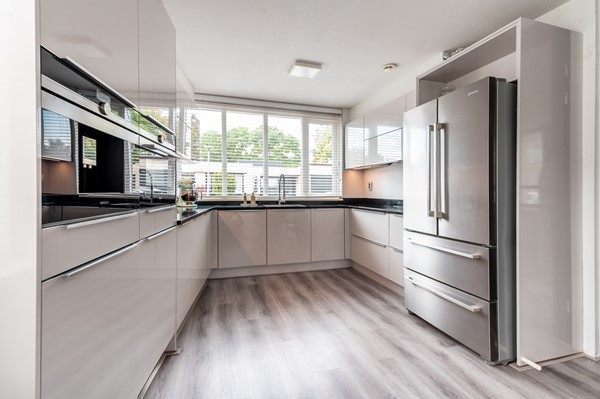 Medium property photo - Csardasstraat 11, 1326 RV Almere