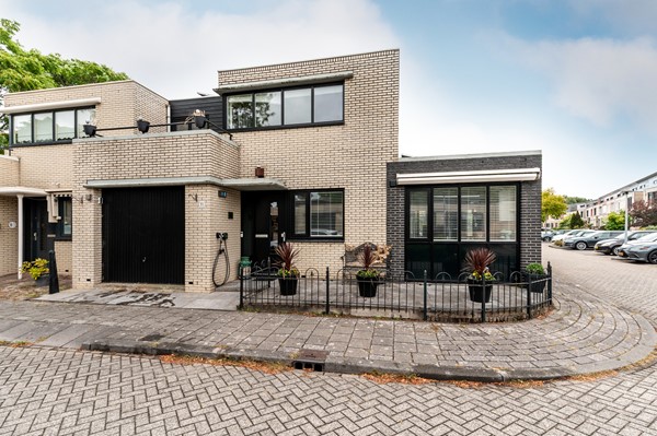 Medium property photo - Csardasstraat 11, 1326 RV Almere