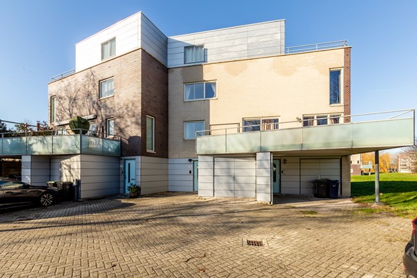 Te koop: Poëziestraat 376, 1321DP Almere