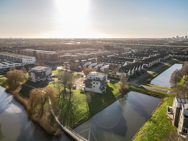 Te koop: Poëziestraat 376, 1321DP Almere