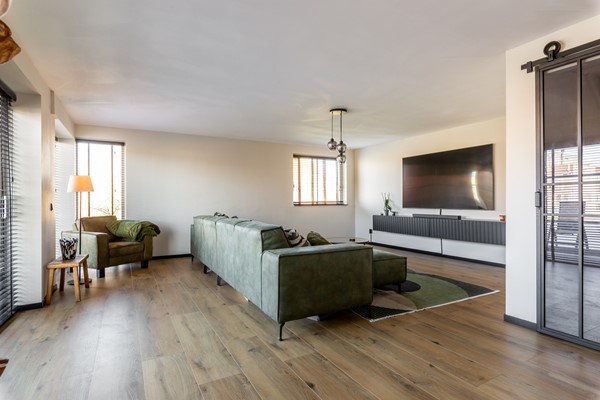 Medium property photo - Poëziestraat 376, 1321 DP Almere