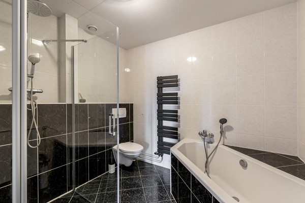 Medium property photo - Poëziestraat 376, 1321 DP Almere