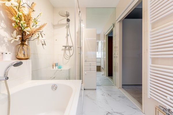 Medium property photo - Boomgaardweg 37, 1326 CT Almere