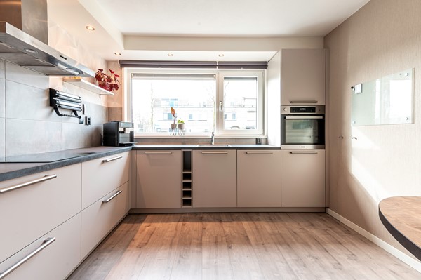 Medium property photo - Parkwijklaan 145, 1326 DS Almere