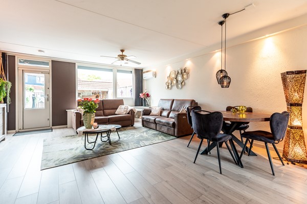 Medium property photo - Zaagvisplantsoen 52, 1317 HR Almere