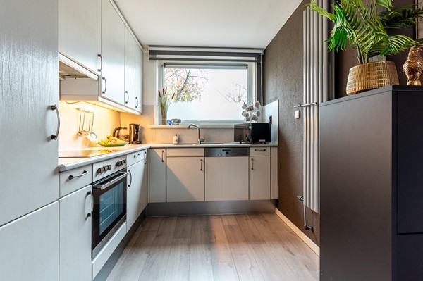 Medium property photo - Zaagvisplantsoen 52, 1317 HR Almere