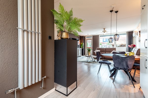 Medium property photo - Zaagvisplantsoen 52, 1317 HR Almere