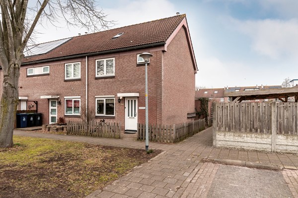 Medium property photo - Korianderweg 22, 1314 JJ Almere