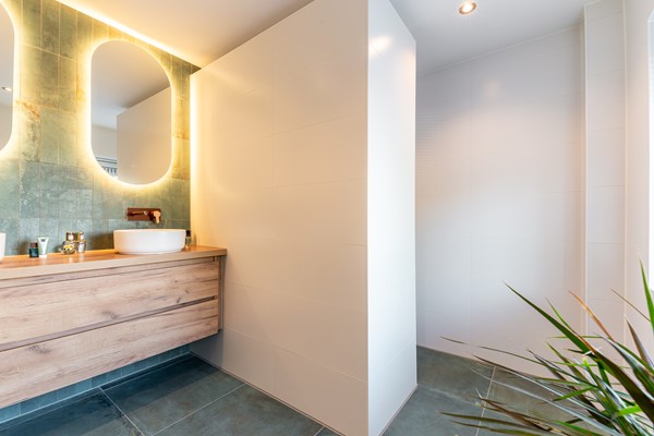 Te koop: Esdoornplantsoen 32, 1326BX Almere