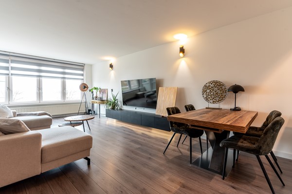 Medium property photo - Vollenhoveschans 67, 1324 HV Almere