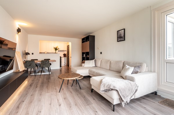 Medium property photo - Vollenhoveschans 67, 1324 HV Almere