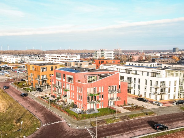 Medium property photo - Amerigo Vespucciweg 32, 1363 KJ Almere