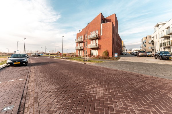 Medium property photo - Amerigo Vespucciweg 32, 1363 KJ Almere