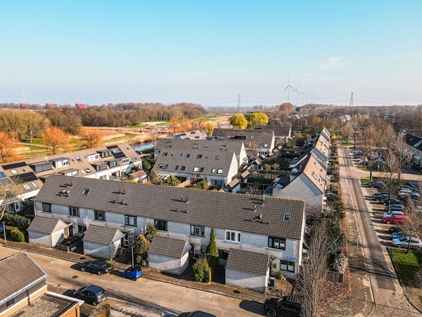 Medium property photo - Sleutelbloemstraat 4, 1338 TG Almere