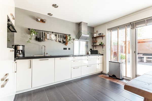 Medium property photo - Rodinweg 137, 1328 RK Almere