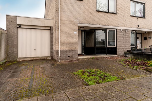 Medium property photo - Esdoornplantsoen 116, 1326 CA Almere