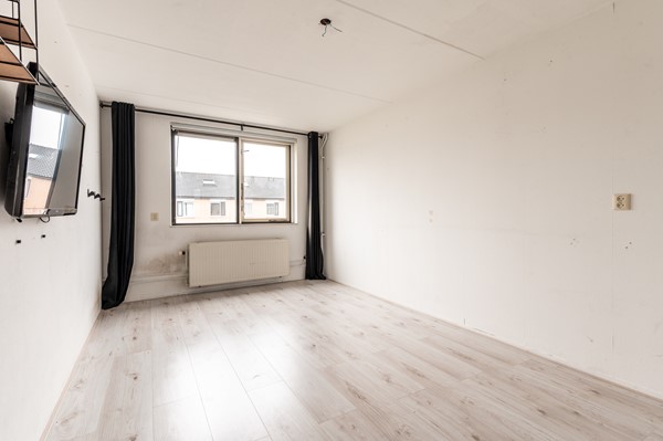 Medium property photo - Esdoornplantsoen 116, 1326 CA Almere