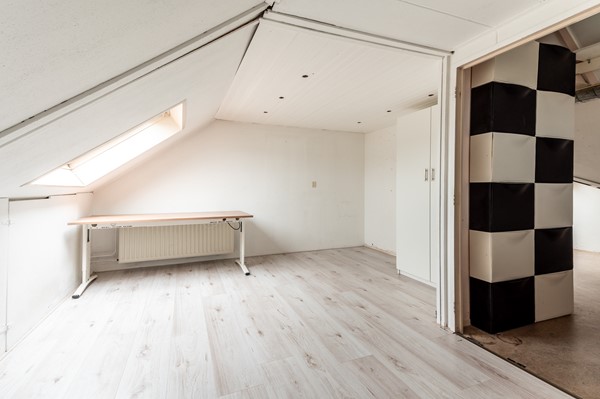 Medium property photo - Esdoornplantsoen 116, 1326 CA Almere