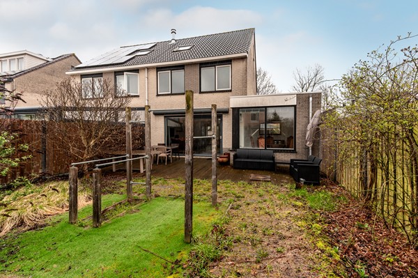 Medium property photo - Esdoornplantsoen 116, 1326 CA Almere