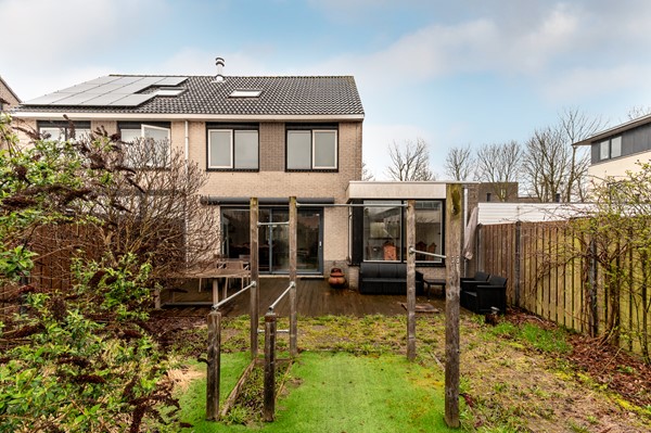 Medium property photo - Esdoornplantsoen 116, 1326 CA Almere