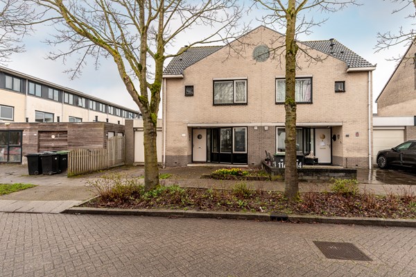 Medium property photo - Esdoornplantsoen 116, 1326 CA Almere