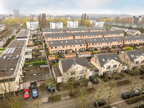 Medium property photo - Esdoornplantsoen 116, 1326 CA Almere