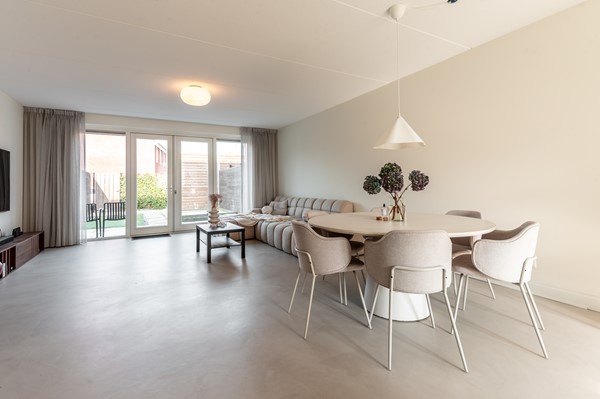 Medium property photo - Robert Hofstadterstraat 7, 1341 ED Almere