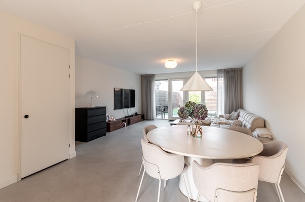 Medium property photo - Robert Hofstadterstraat 7, 1341 ED Almere