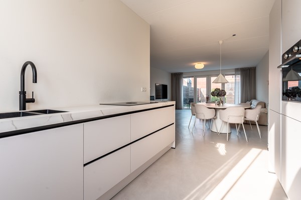 Medium property photo - Robert Hofstadterstraat 7, 1341 ED Almere