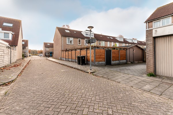 Medium property photo - Kruidnagelstraat 1, 1313 ET Almere