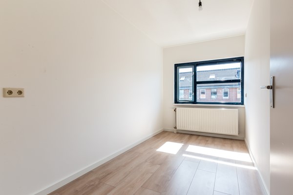 Medium property photo - Adriaan Van Ostadestraat 42, 1318 LM Almere
