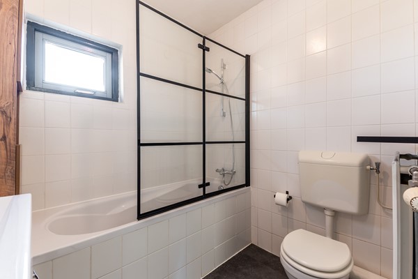 Medium property photo - Adriaan Van Ostadestraat 42, 1318 LM Almere