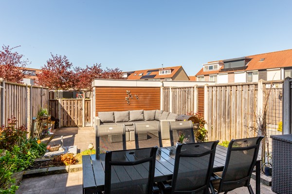 Medium property photo - Buntgrasstraat 8, 1313 CJ Almere