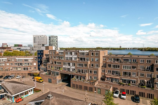 Medium property photo - Vollenhoveschans 76, 1324 HV Almere