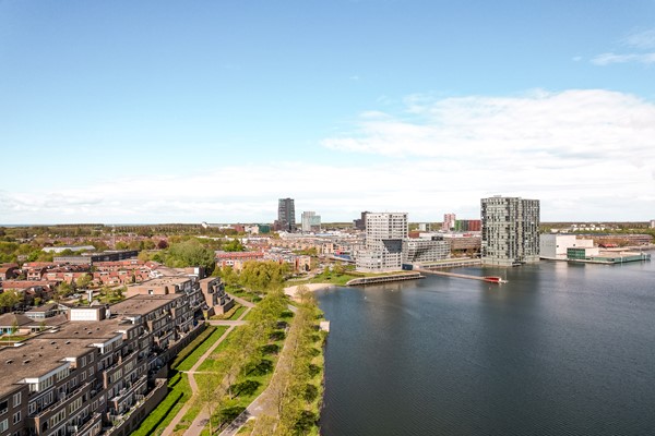 Medium property photo - Vollenhoveschans 76, 1324 HV Almere