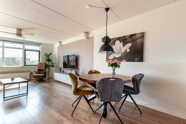 Medium property photo - Johannes Vermeerstraat 184, 1318 JJ Almere
