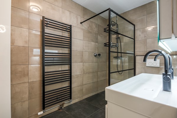 Medium property photo - Urkwal 36, 1324 HN Almere
