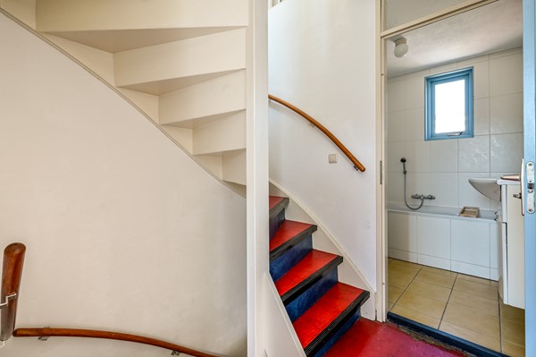Medium property photo - Fonteinkruidstraat 1, 1313 JN Almere
