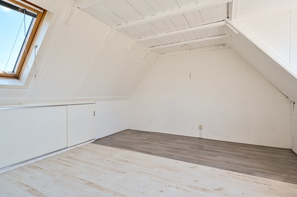 Medium property photo - Fonteinkruidstraat 1, 1313 JN Almere