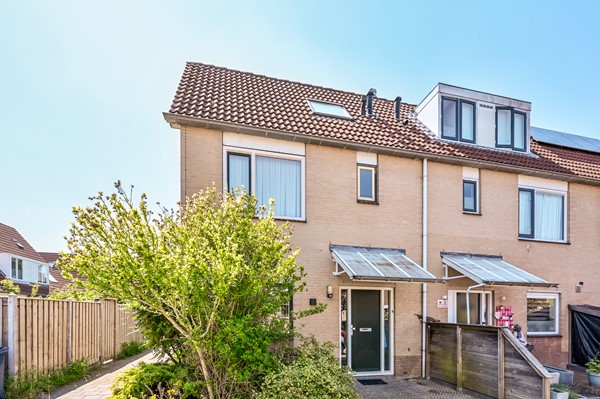 Medium property photo - Fonteinkruidstraat 1, 1313 JN Almere