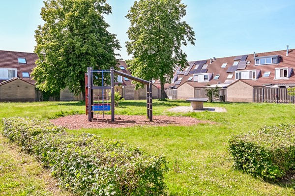 Medium property photo - Fonteinkruidstraat 1, 1313 JN Almere