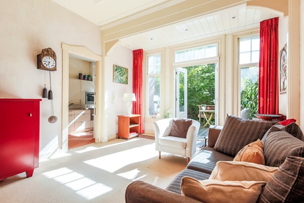Medium property photo - Linnaeusparkweg 134H, 1098 EL Amsterdam