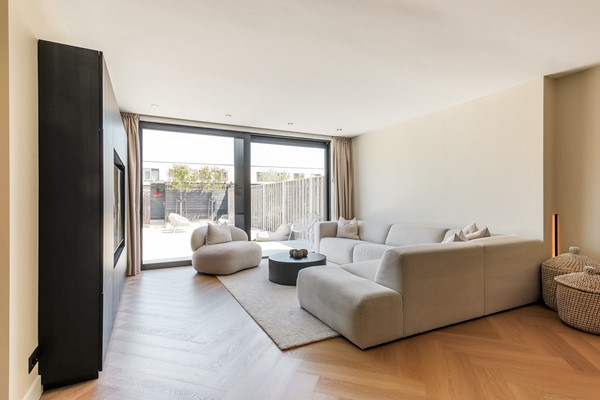 Onder bod: Siennastraat, 1339CW Almere