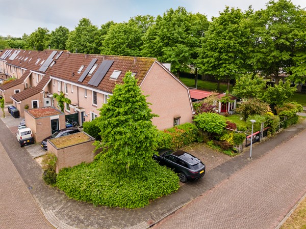 Onder bod: Marjoleinstraat 27, 1314JP Almere
