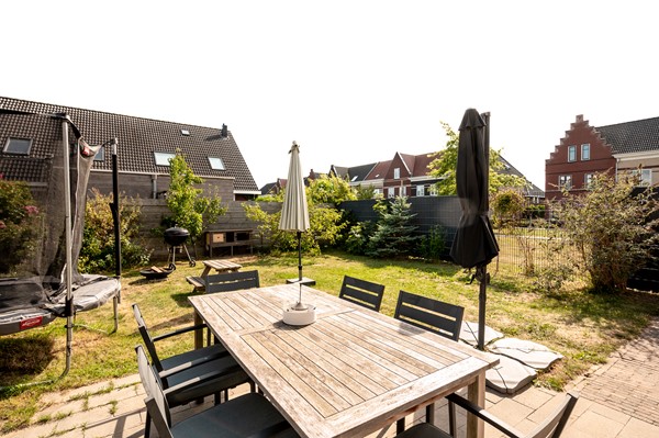 Onder bod: Nanne Jansz. Grootstraat 47, 1619KH Andijk