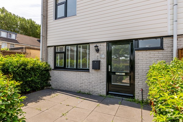 Te koop: B. Merkelbachstraat 1, 1333LA Almere