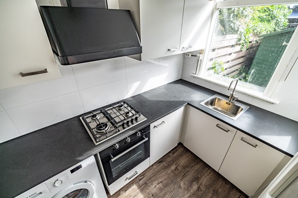 Medium property photo - Boddaertstraat 28, 2522 HG Den Haag